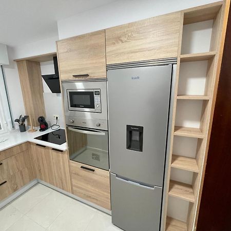 Apartamentos Demar Luis Casais Эль-Грове Экстерьер фото