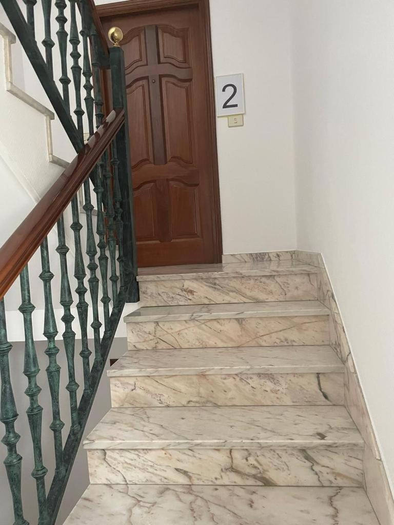 Apartamentos Demar Luis Casais Эль-Грове Номер фото