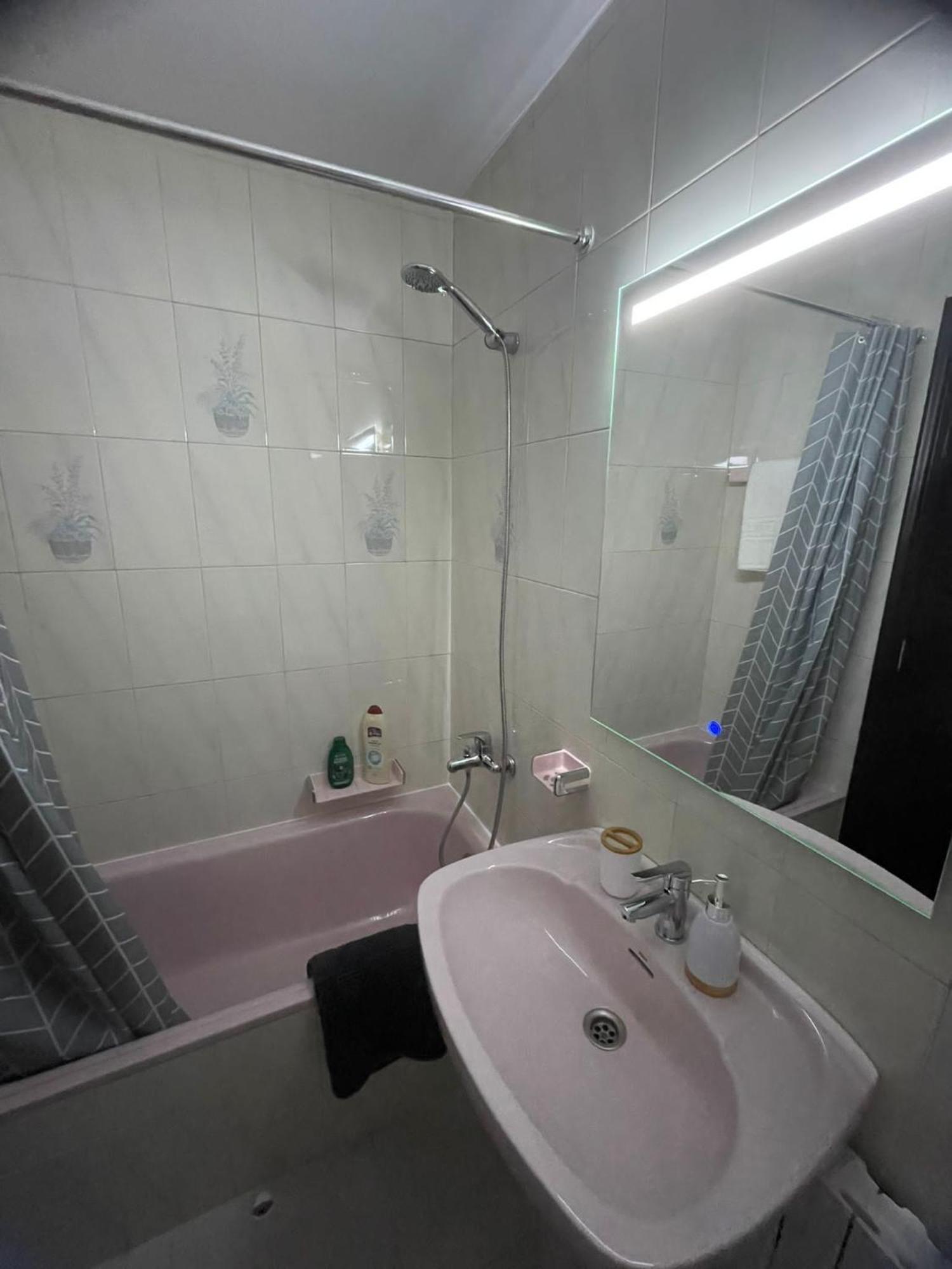 Apartamentos Demar Luis Casais Эль-Грове Номер фото